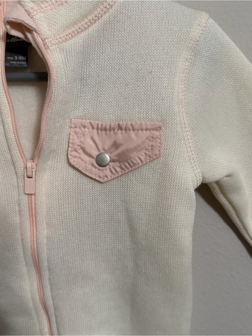 Eddie Bauer Baby Girl Fleece One Piece Pink Cream Zip Up Outfit 3-6M - Picture 2 of 5